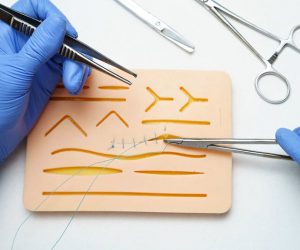 Read more about the article Suture Practice Kit