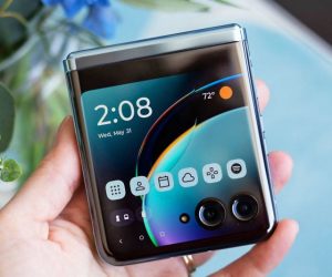 Read more about the article 2023 Motorola Razr Plus