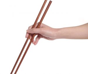 Read more about the article Extra Long Cooking Chopsticks