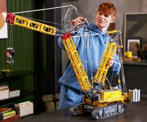 Read more about the article LEGO Technic Liebherr Crawler Crane