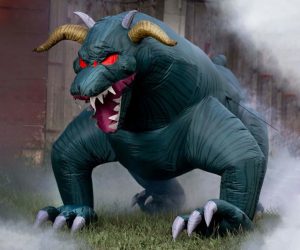 Read more about the article Giant Inflatable Ghostbusters Terror Dog